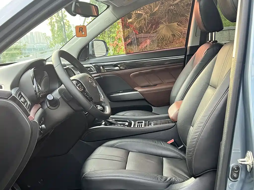 GAC Trumpchi GS8 2018 — фото 4