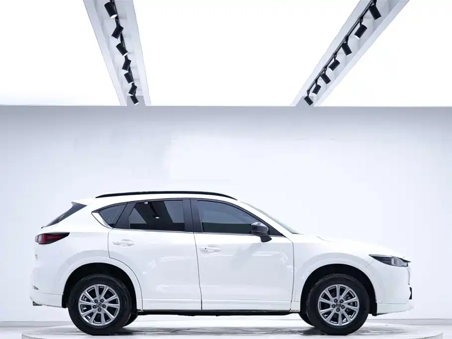 Mazda CX-5 2023 — фото 1