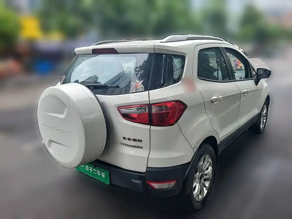 Ford Ecosport 2015 — фото 5