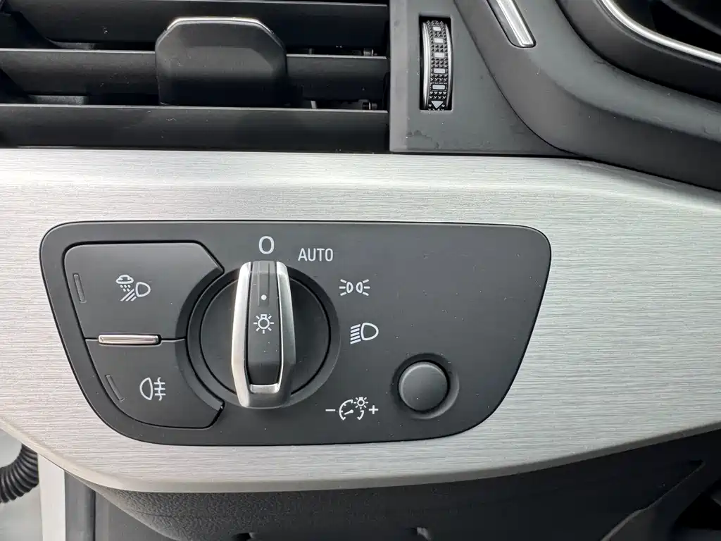 Audi A5 2021 — фото 10