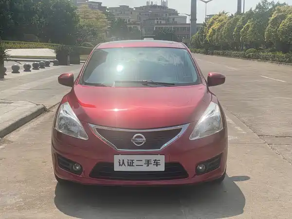 Nissan Tiida 2011
