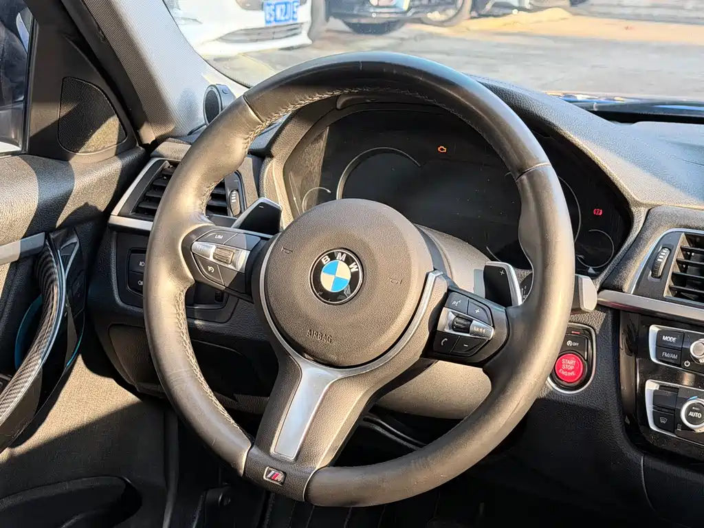 BMW 3 Series 2017