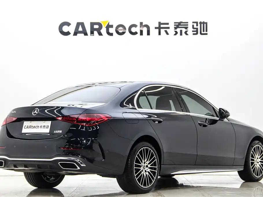 Mercedes-Benz C-Class 2025 — фото 4