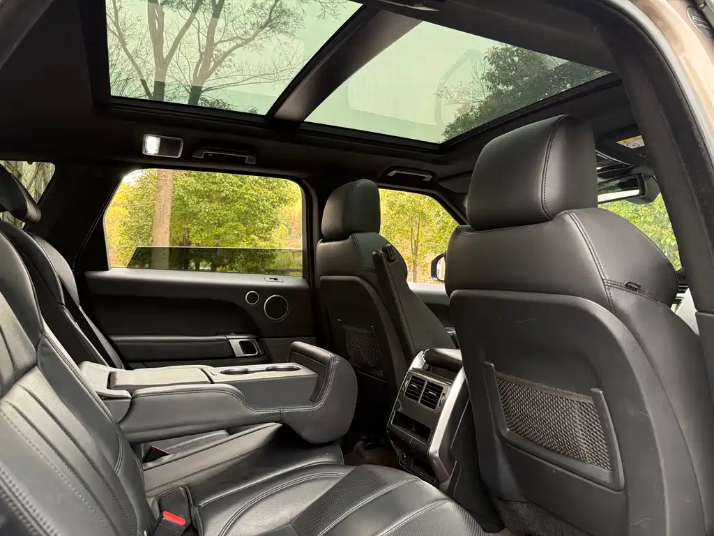 Land Rover Sport 2017 — фото 13