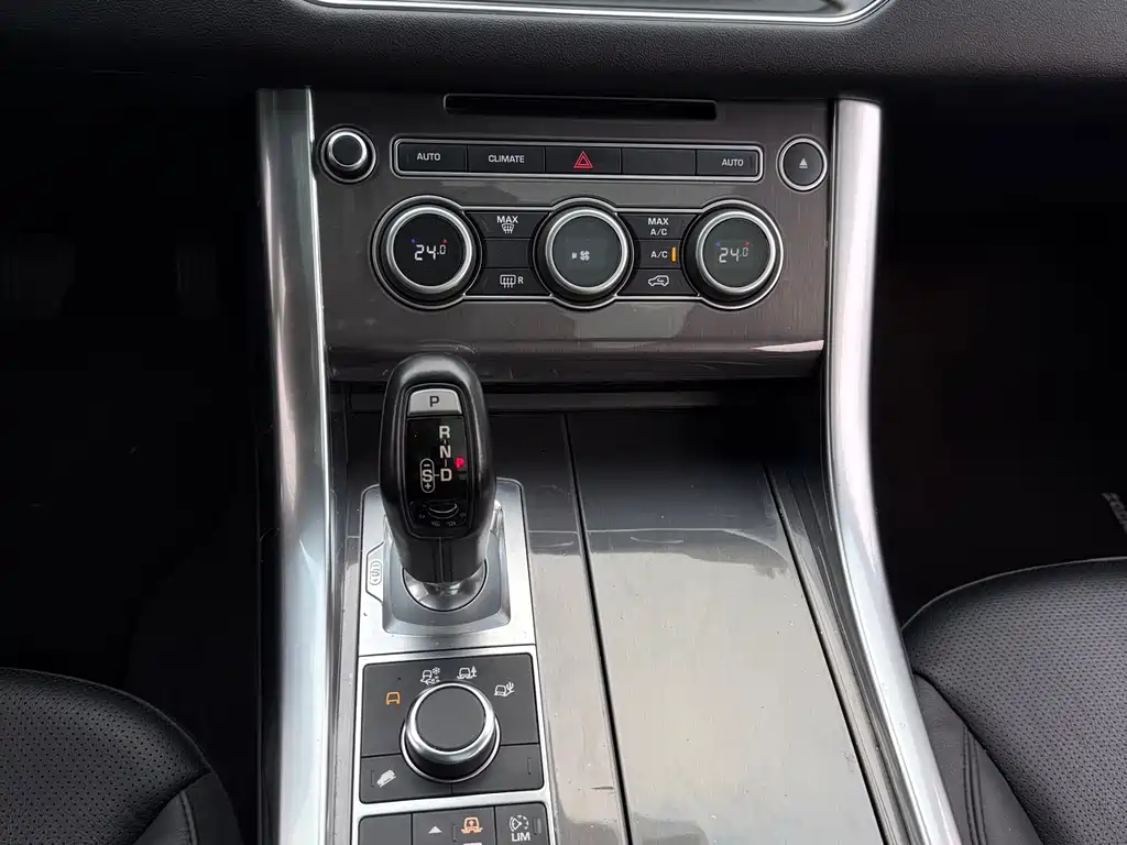 Land Rover Sport 2017 — фото 16