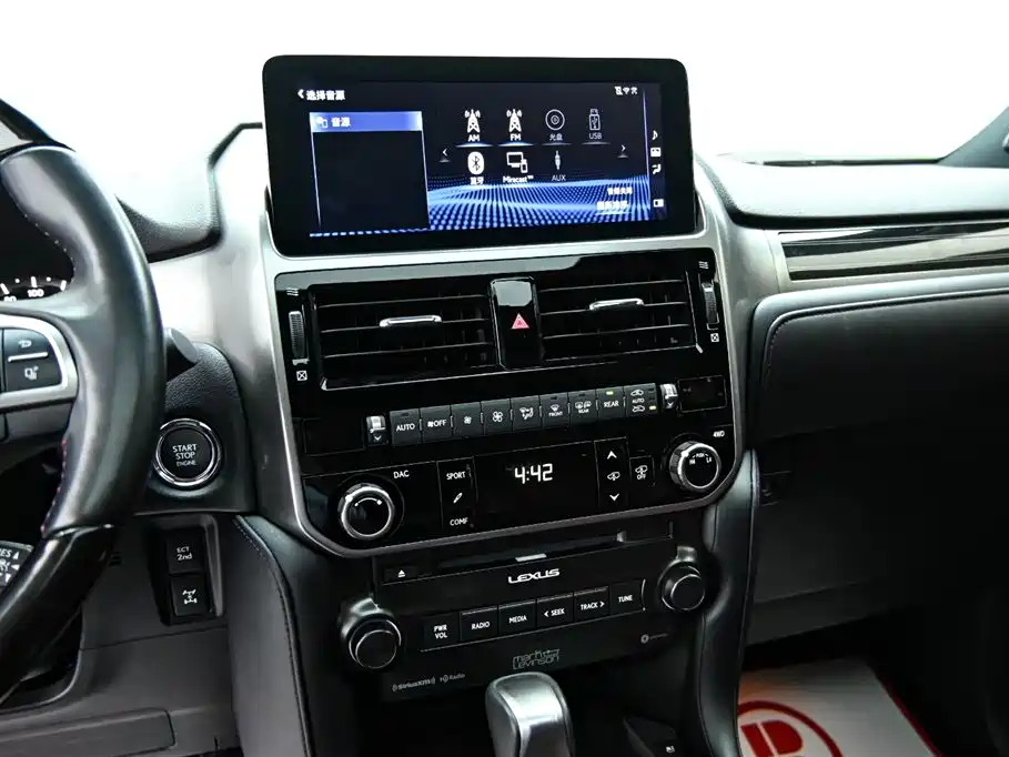 Lexus GX 2023 — фото 17