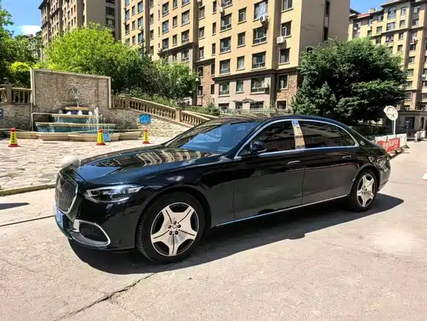 Mercedes-Benz Maybach S-Class 2022