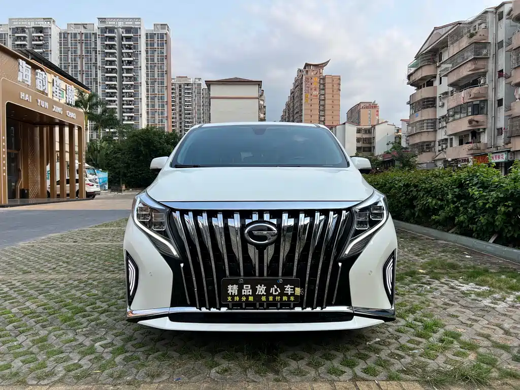 GAC Motor Trumpchi M8 2022 — фото 2