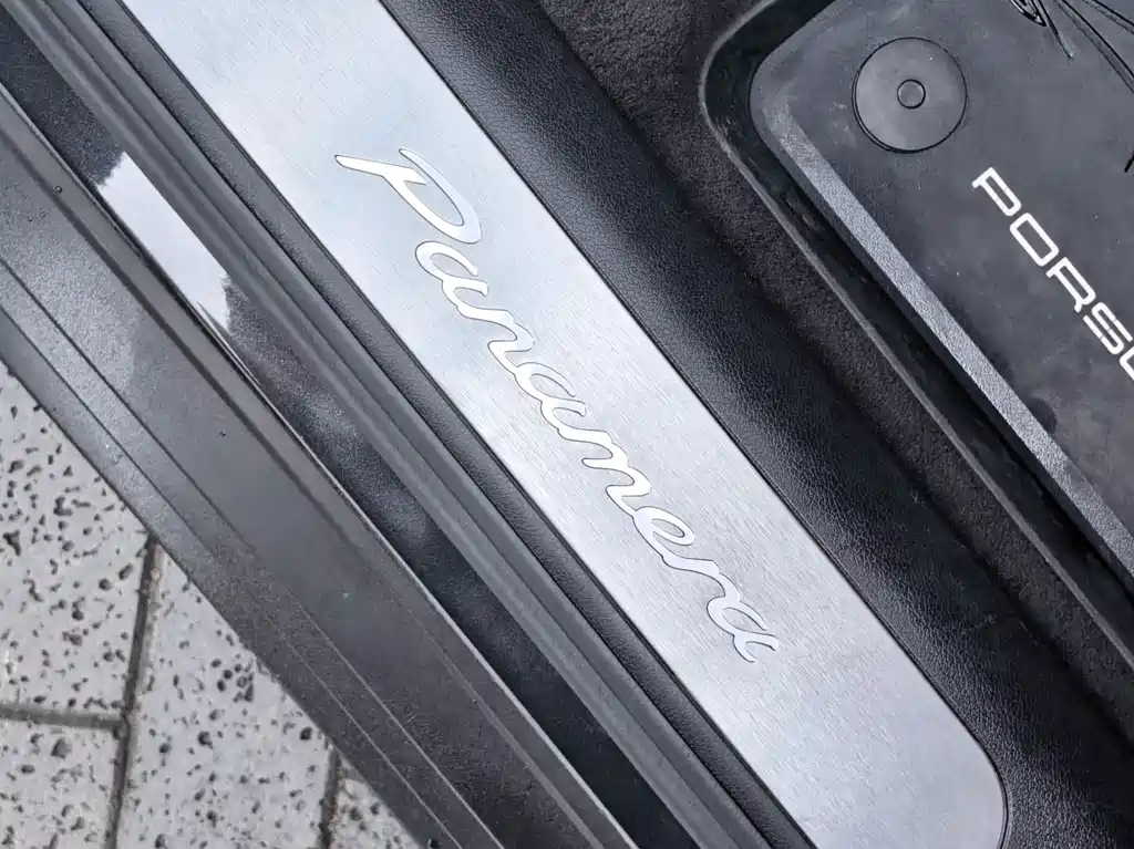 Porsche Panamera 2020 — фото 17