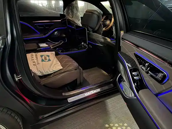 Mercedes-Benz Maybach S-Class 2023