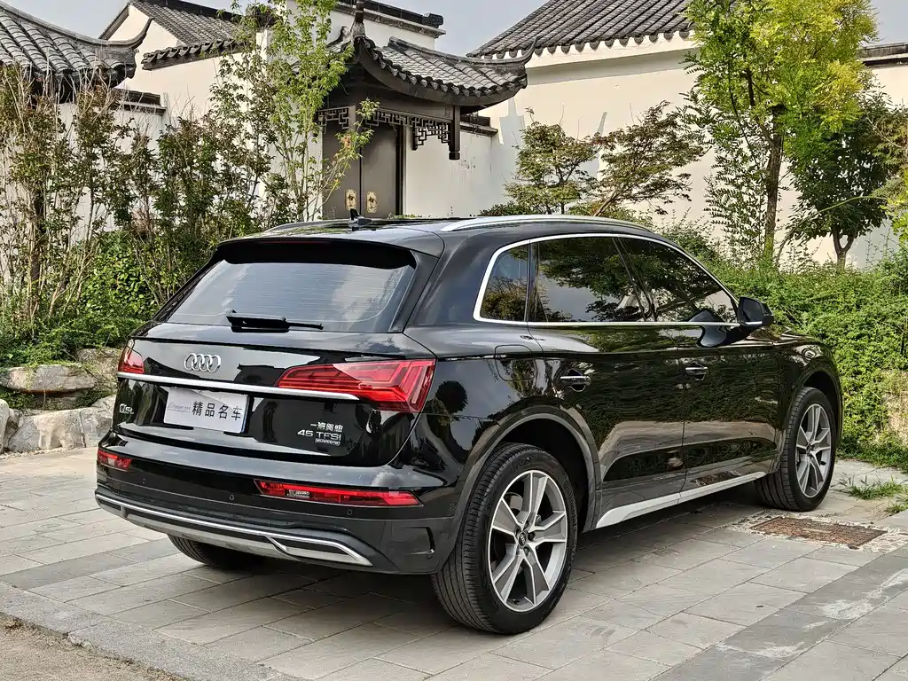 Audi Q5L 2022 — фото 7