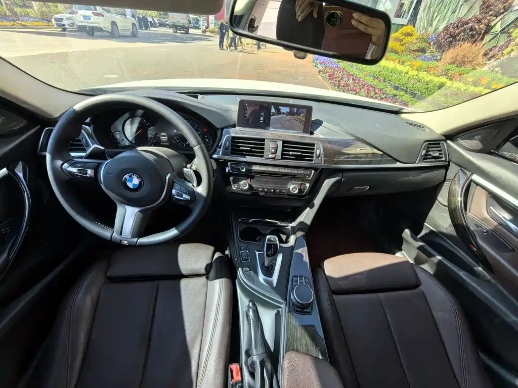 BMW 3 Series 2018