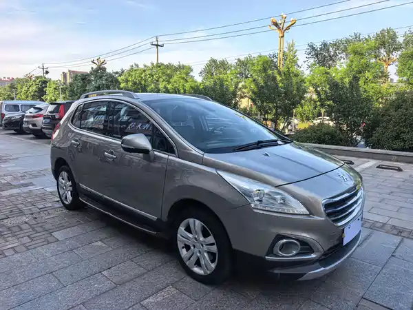 Peugeot 3008 2015