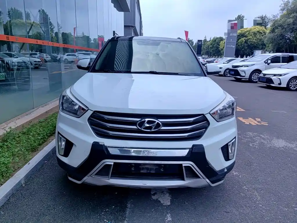 Hyundai ix25 2015
