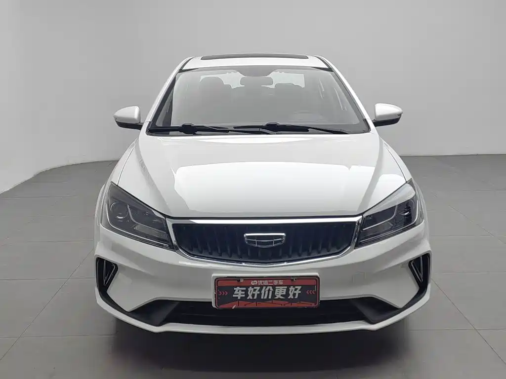 Geely Emgrand 2021