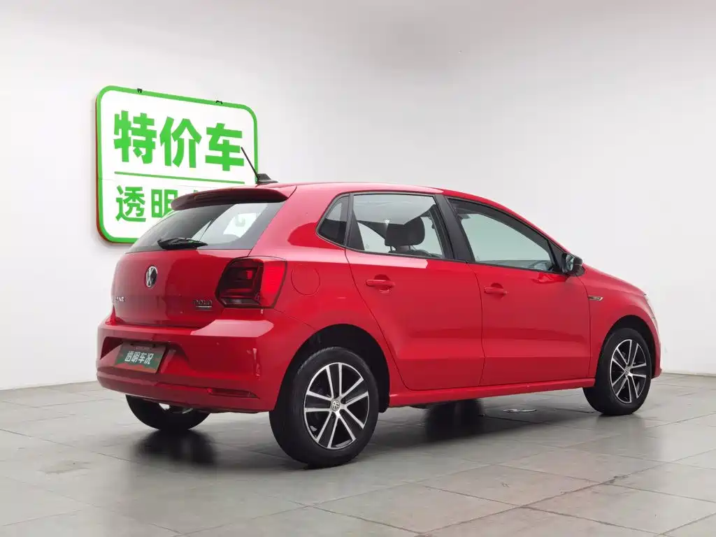 Volkswagen Polo 2014