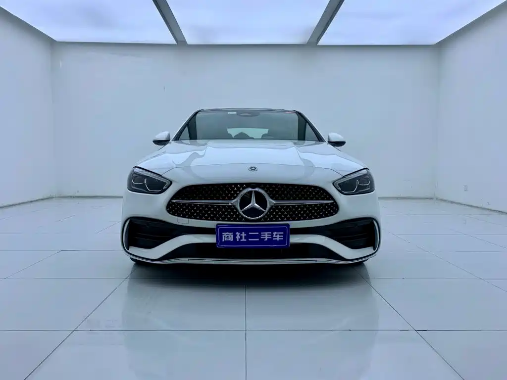 Mercedes-Benz C-Class 2023