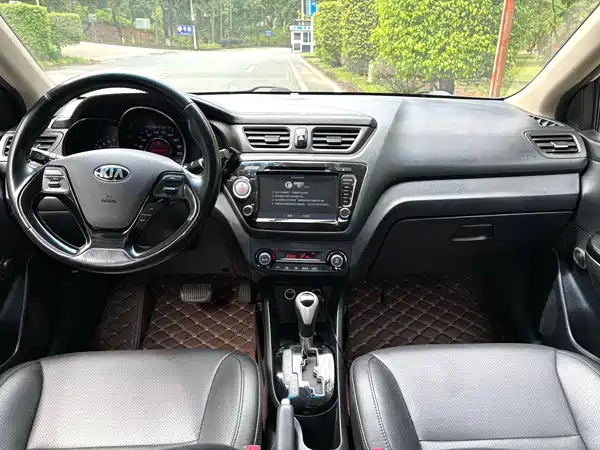 Kia K2 2015