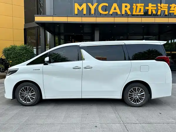 Toyota Alphard 2020