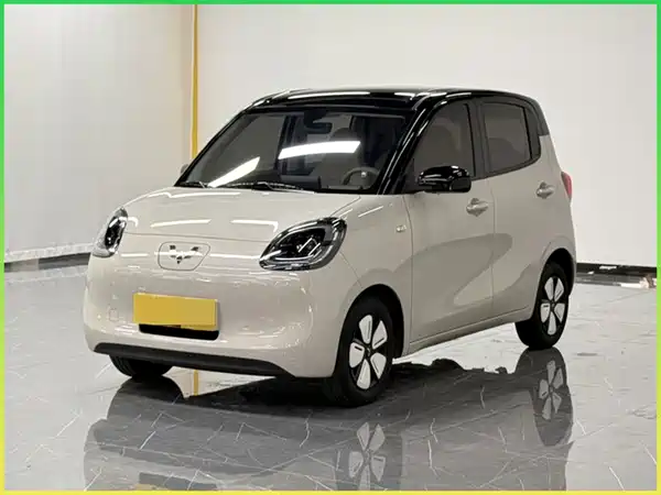 Wuling Hongguang MINIEV 2025