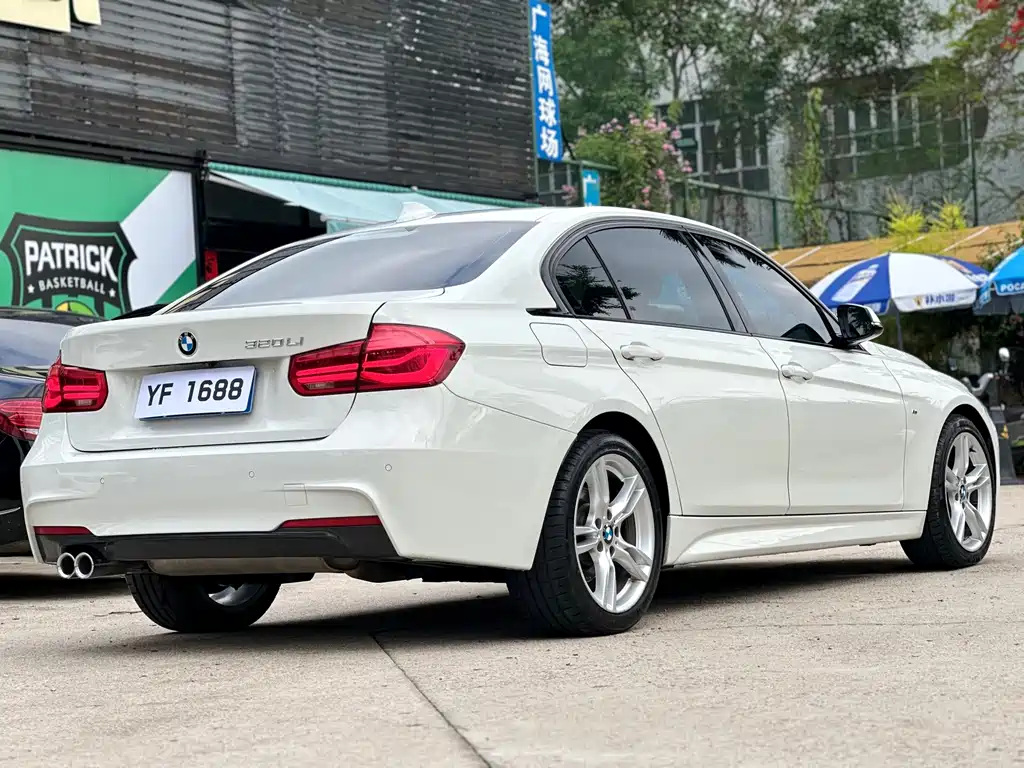 BMW 3 Series 2017