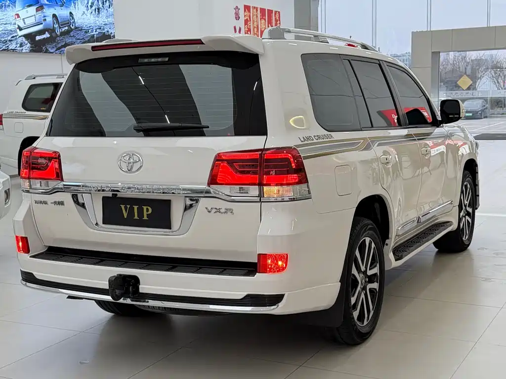 Toyota Land Cruiser 2013 — фото 13