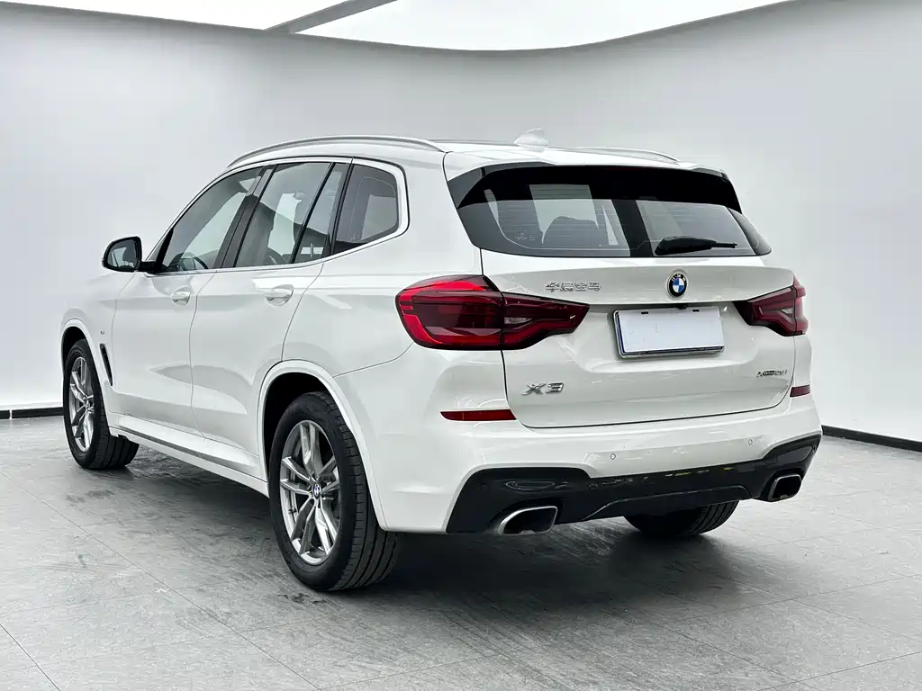 BMW X3 2021 — фото 6