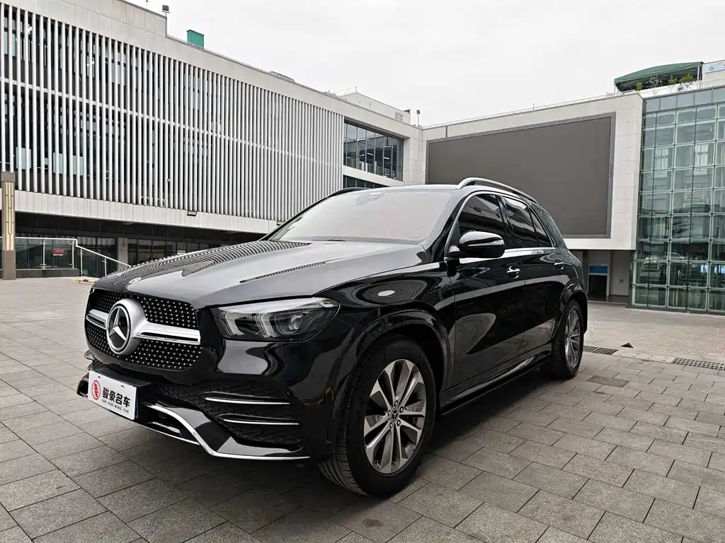 Mercedes-Benz GLE 2022 — фото 1