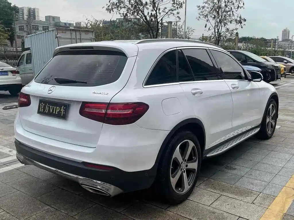 Mercedes-Benz GLC 2016