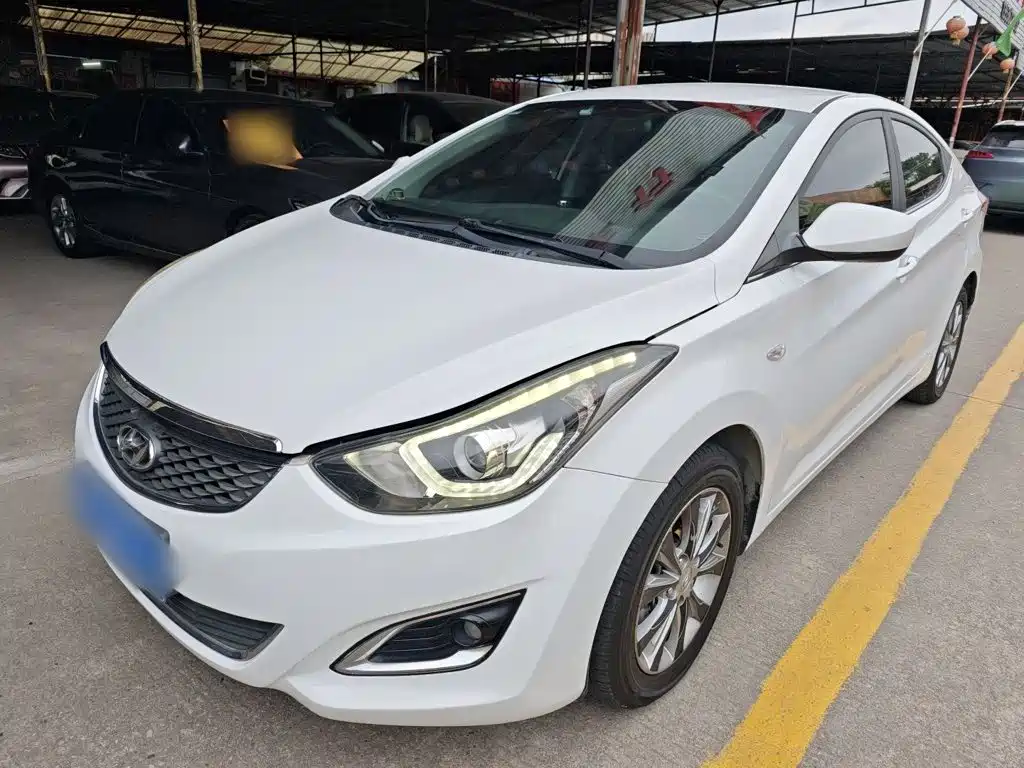 Hyundai Elantra 2018
