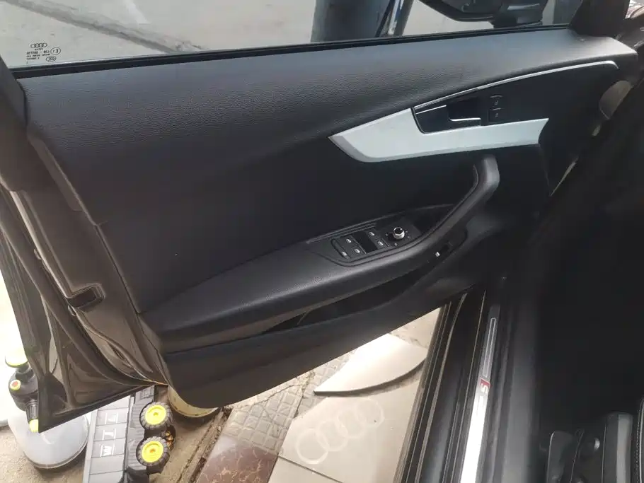 Audi A4L 2022