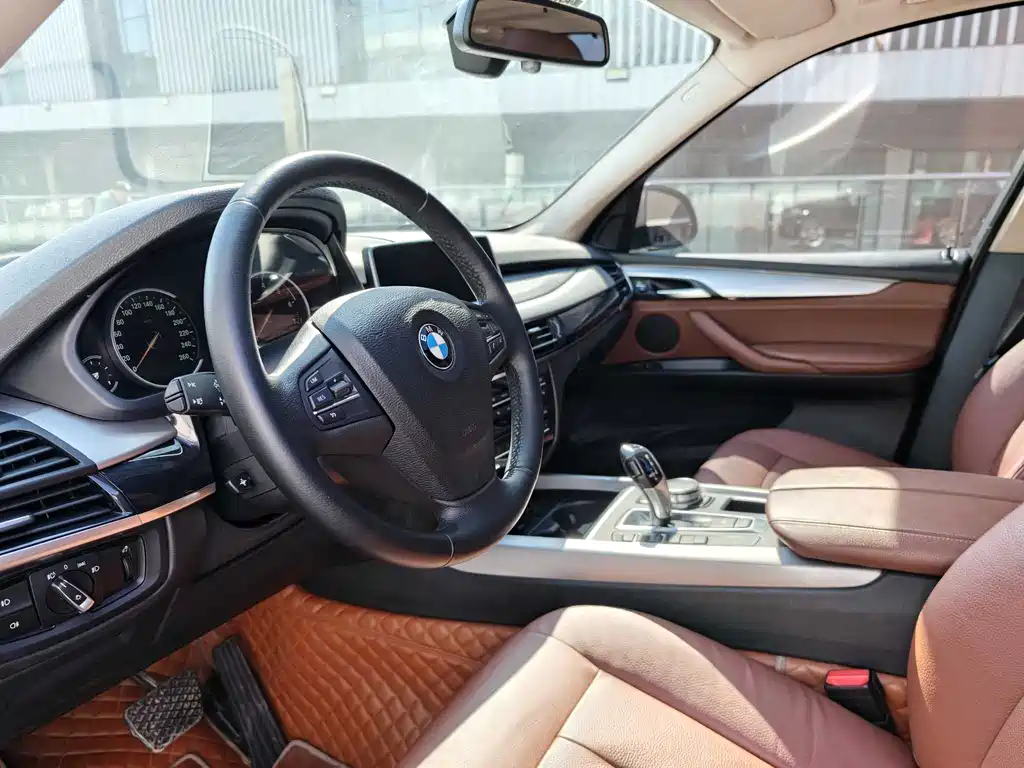 BMW X5 2018 — фото 5
