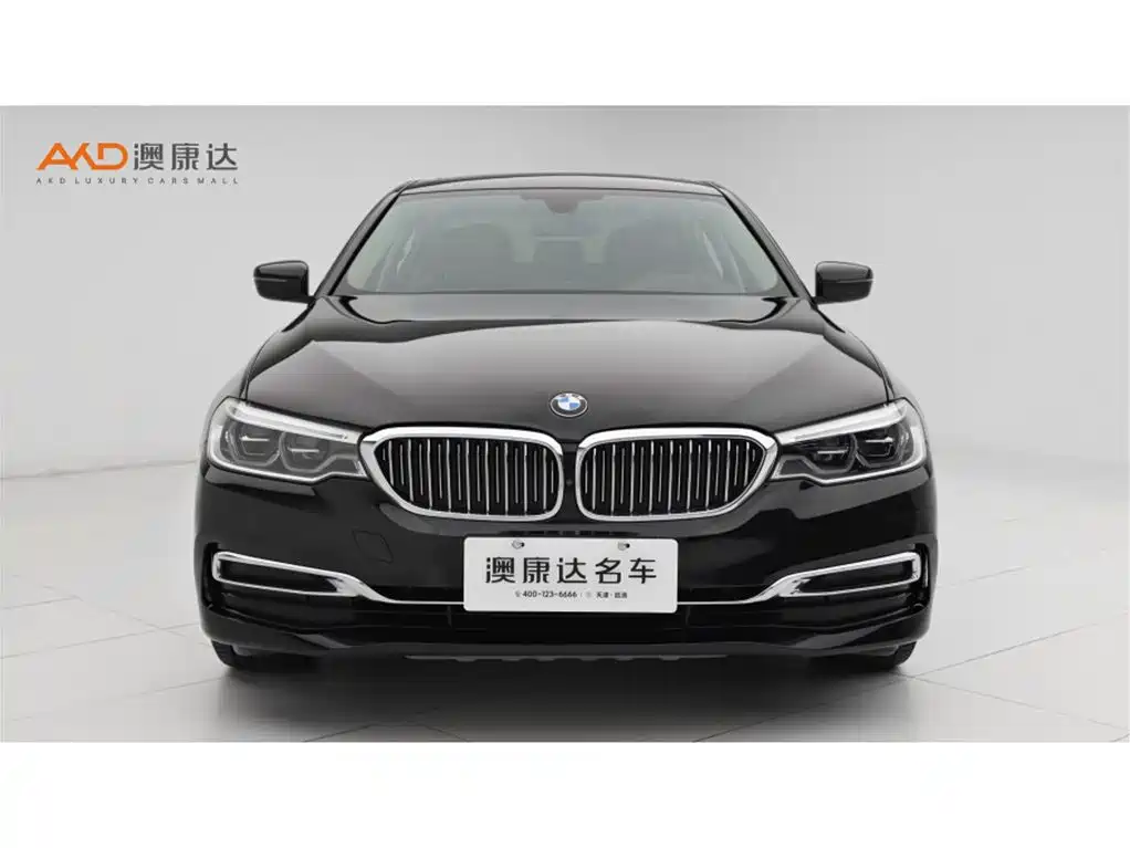 BMW 5 Series 2019 — фото 2