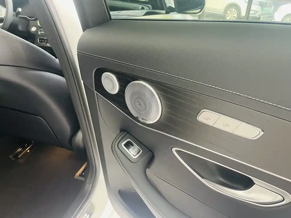 Mercedes-Benz C-Class 2021 — фото 13