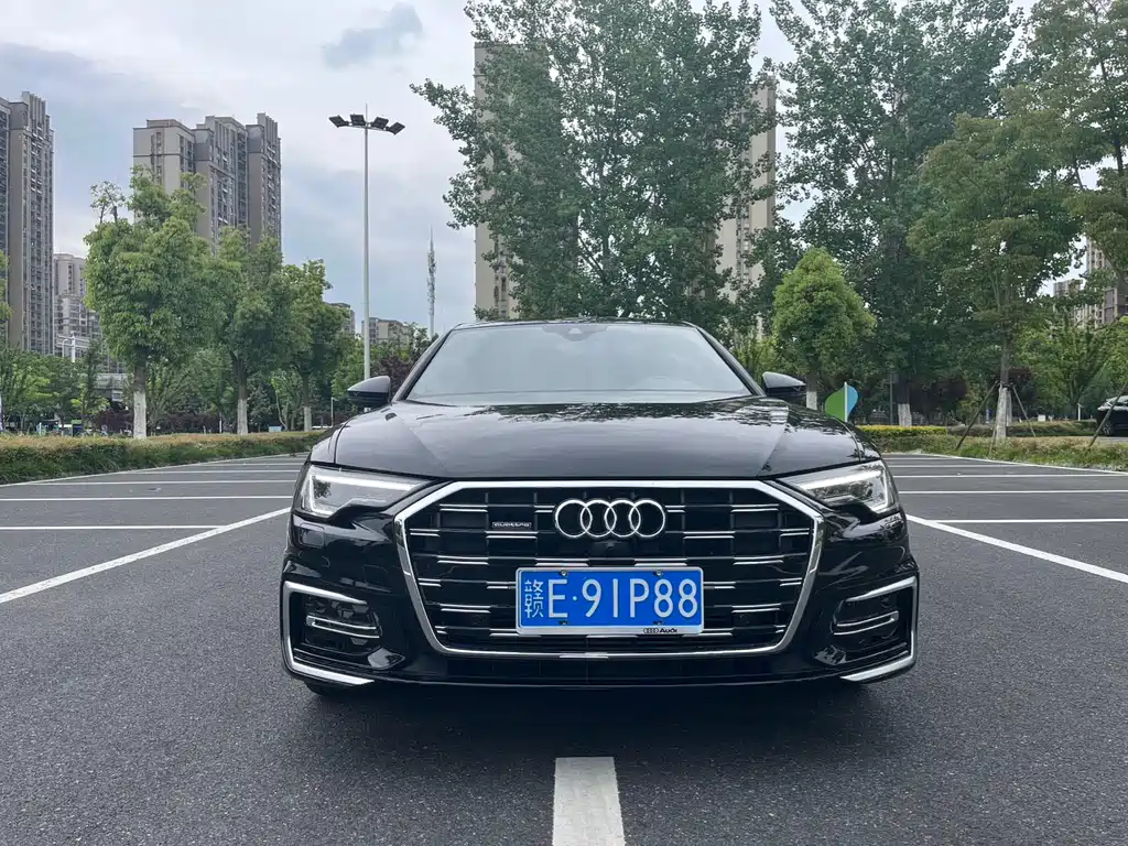 Audi A6L 2025 — фото 2