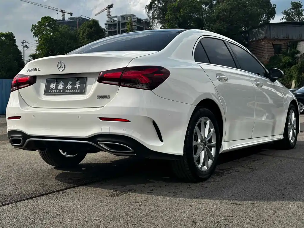 Mercedes-Benz A-Class 2022 — фото 10