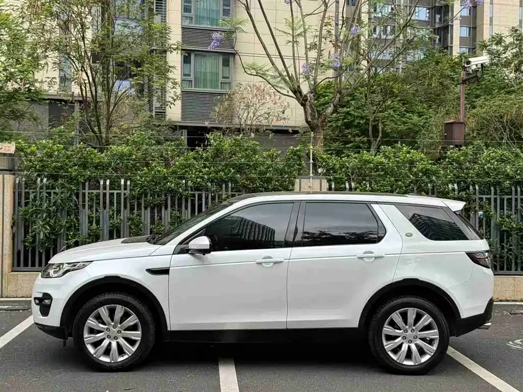 Land Rover Discovery Sport 2016 — фото 2
