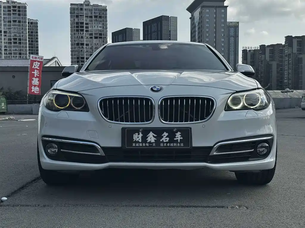 BMW 5 Series 2016