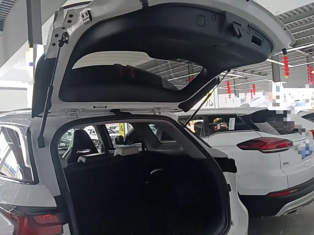 Changan CS75PLUS 2023 — фото 19