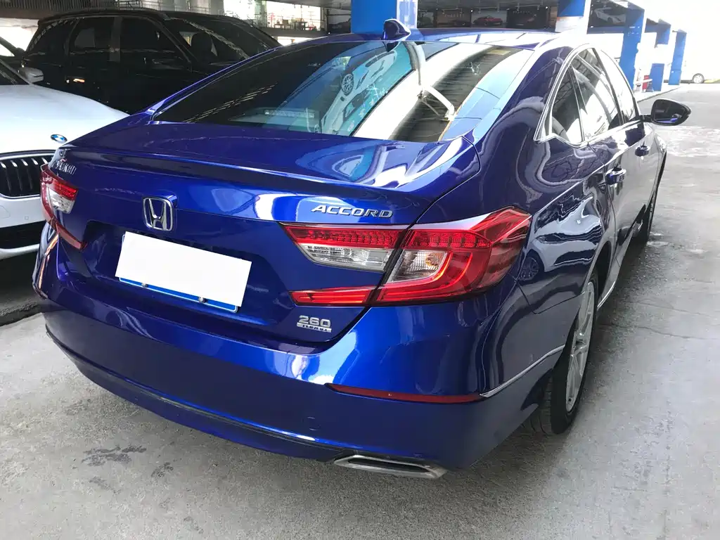 Honda Accord 2019 — фото 4