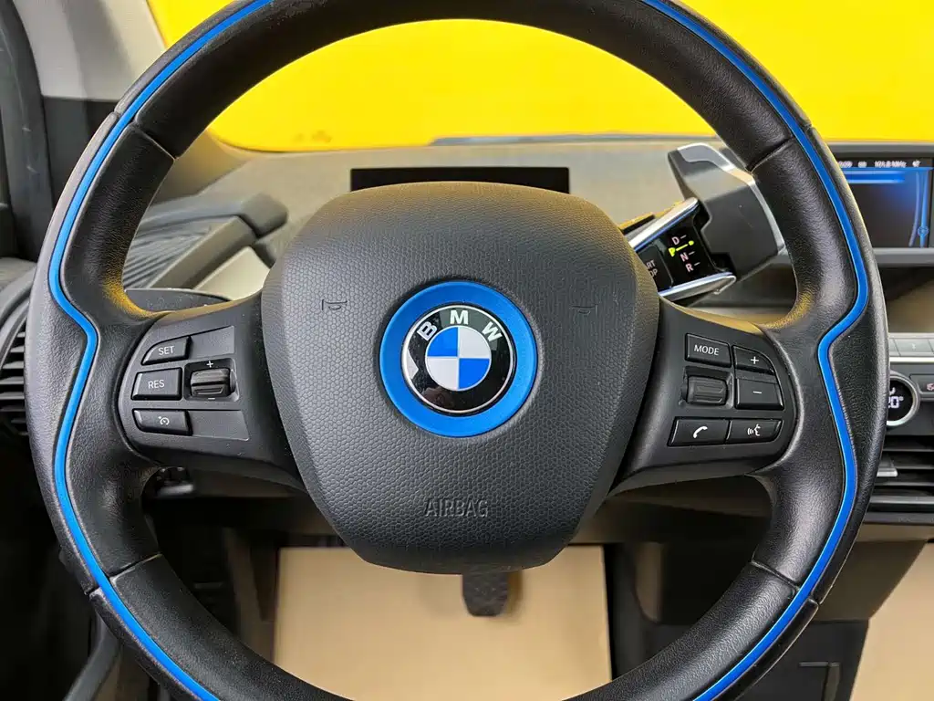 BMW i3 2017 — фото 8