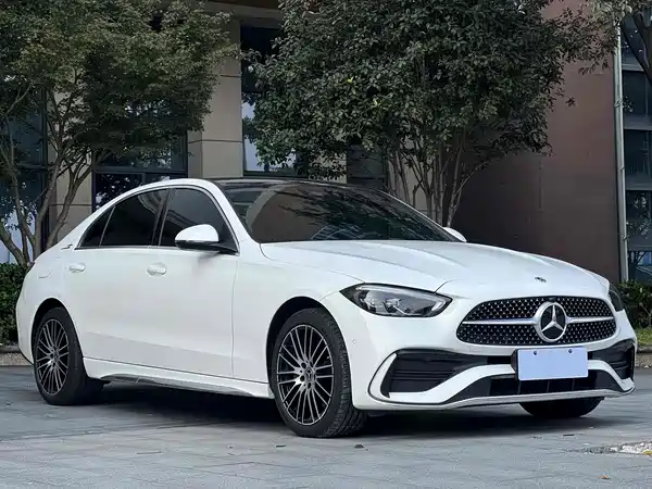 Mercedes-Benz C-Class 2022