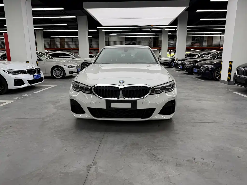 BMW 3 Series 2022
