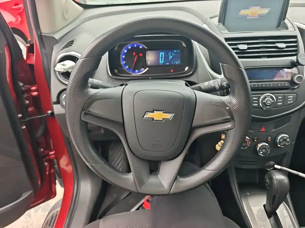 Chevrolet Trax 2016 — фото 11
