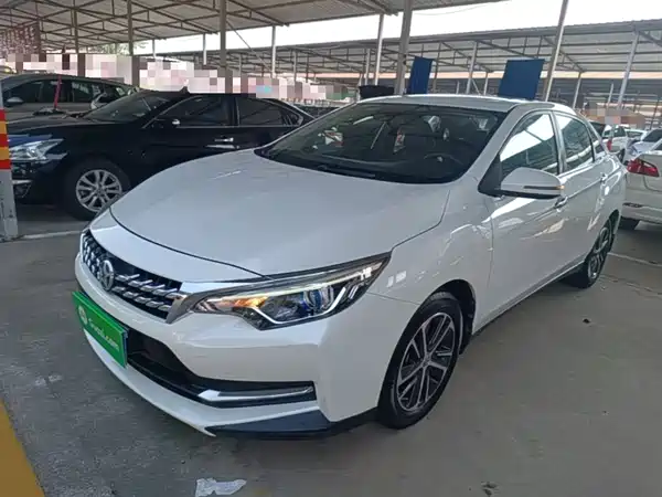 Venucia D60 2019