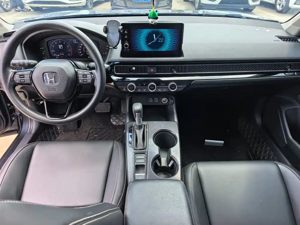 Honda Civic 2023 — фото 11