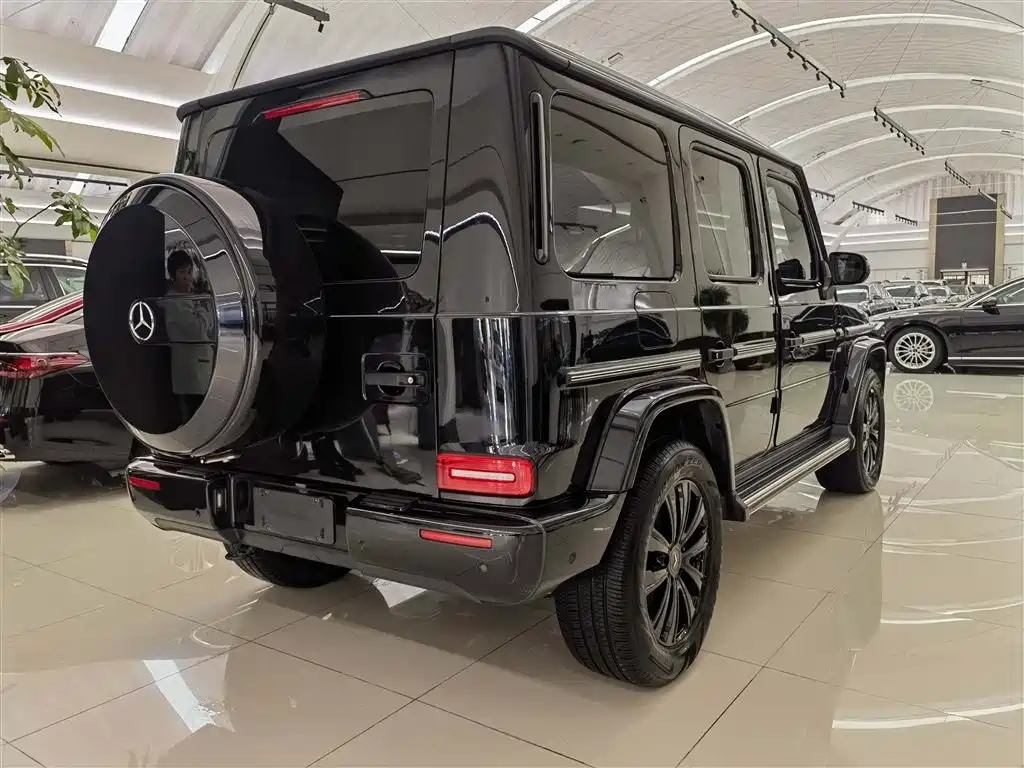 Mercedes-Benz G-Class 2023 — фото 4