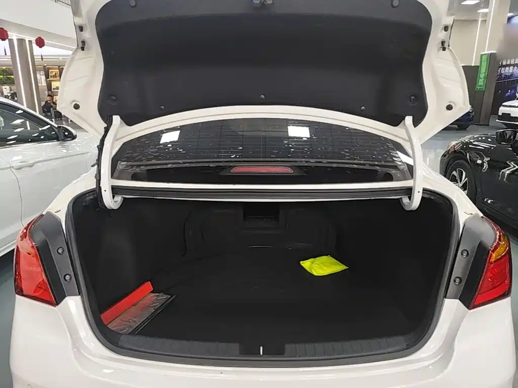 Hyundai Mistra 2020 — фото 19