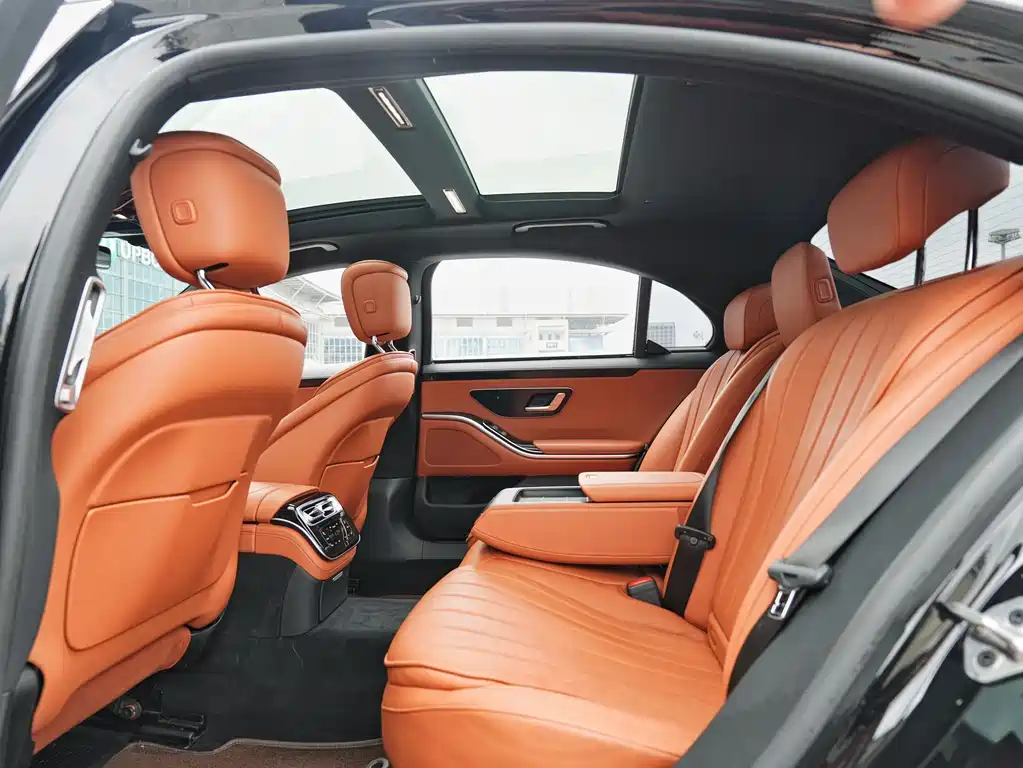 Mercedes-Benz S-Class 2023 — фото 12