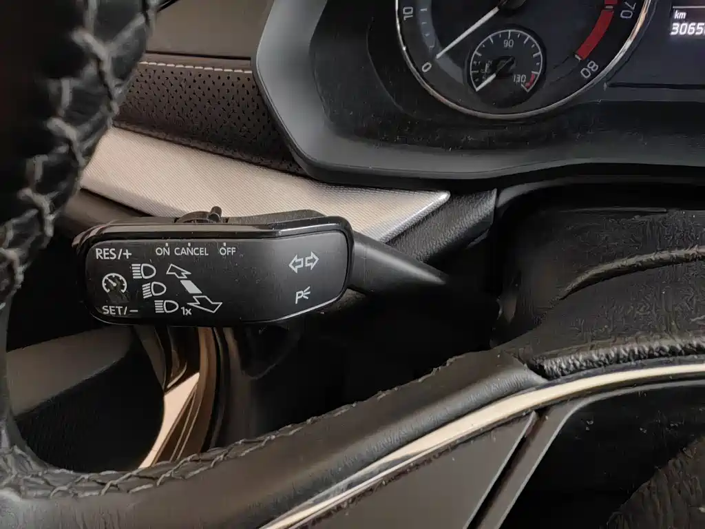 Skoda Octavia 2022 — фото 33